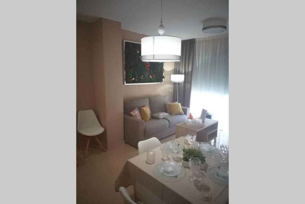 APARTAMENTO A ESTRENAR EN MIRAMAR-MARINA DÓR-1era linea de playa Apartamento Oropesa del Mar Exterior foto